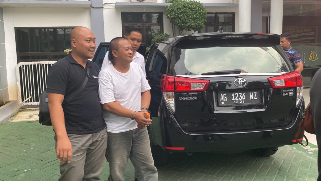 Penangkapan eks Kades Antono (51) Oleh staff Kejaksaan Negeri Kabupaten Magelang